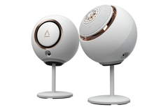 Creative Pebble Nova (White)